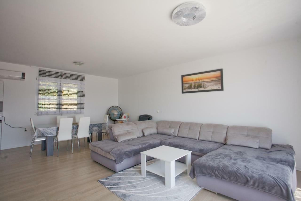 Apartmaji Vera Portoroz Luaran gambar